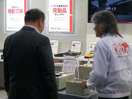 様々なジャンルの機器を多数展示